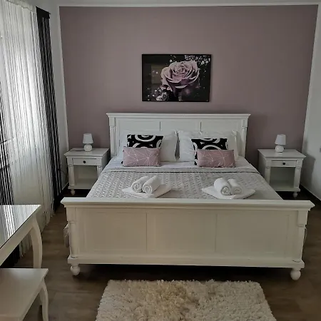 Apartment San Zaro *